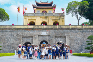 Chuyến hành trình khám phá văn hoá – lịch sử Hà Nội của Top 15 thí sinh My Vietnam